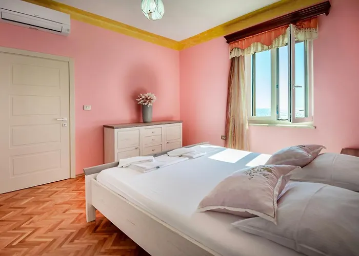 Miramare Appartement